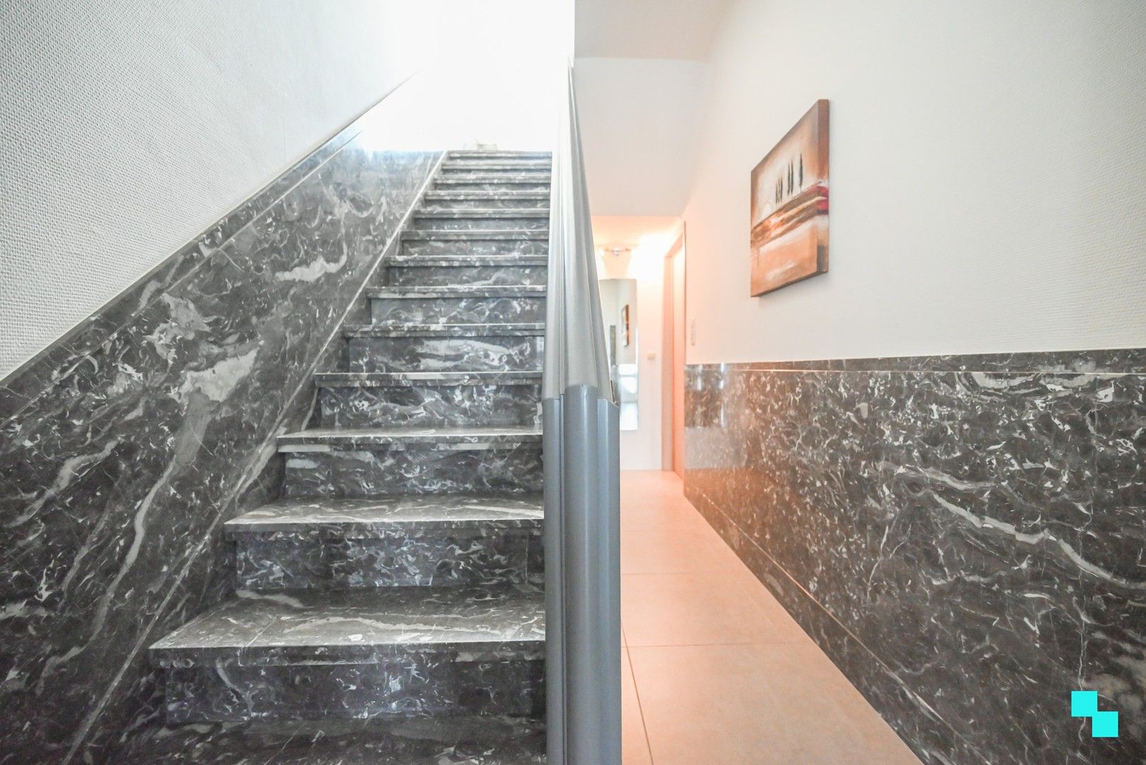 Ruime eengezinswoning met 4 slaapkamers foto 4