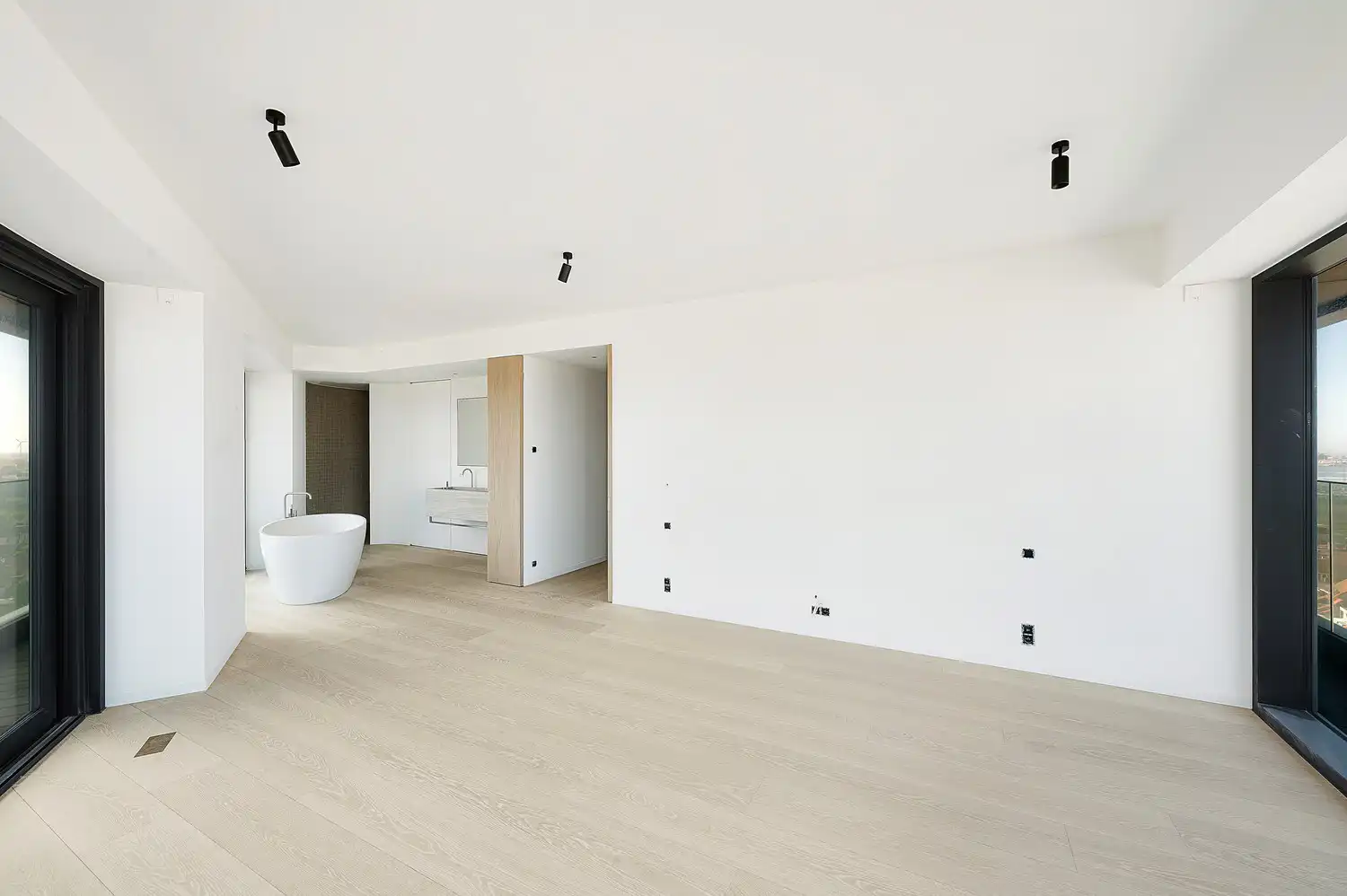 Fenomenaal appartement met panoramisch zicht op de 18de verdieping van Res.Heldentoren foto 13