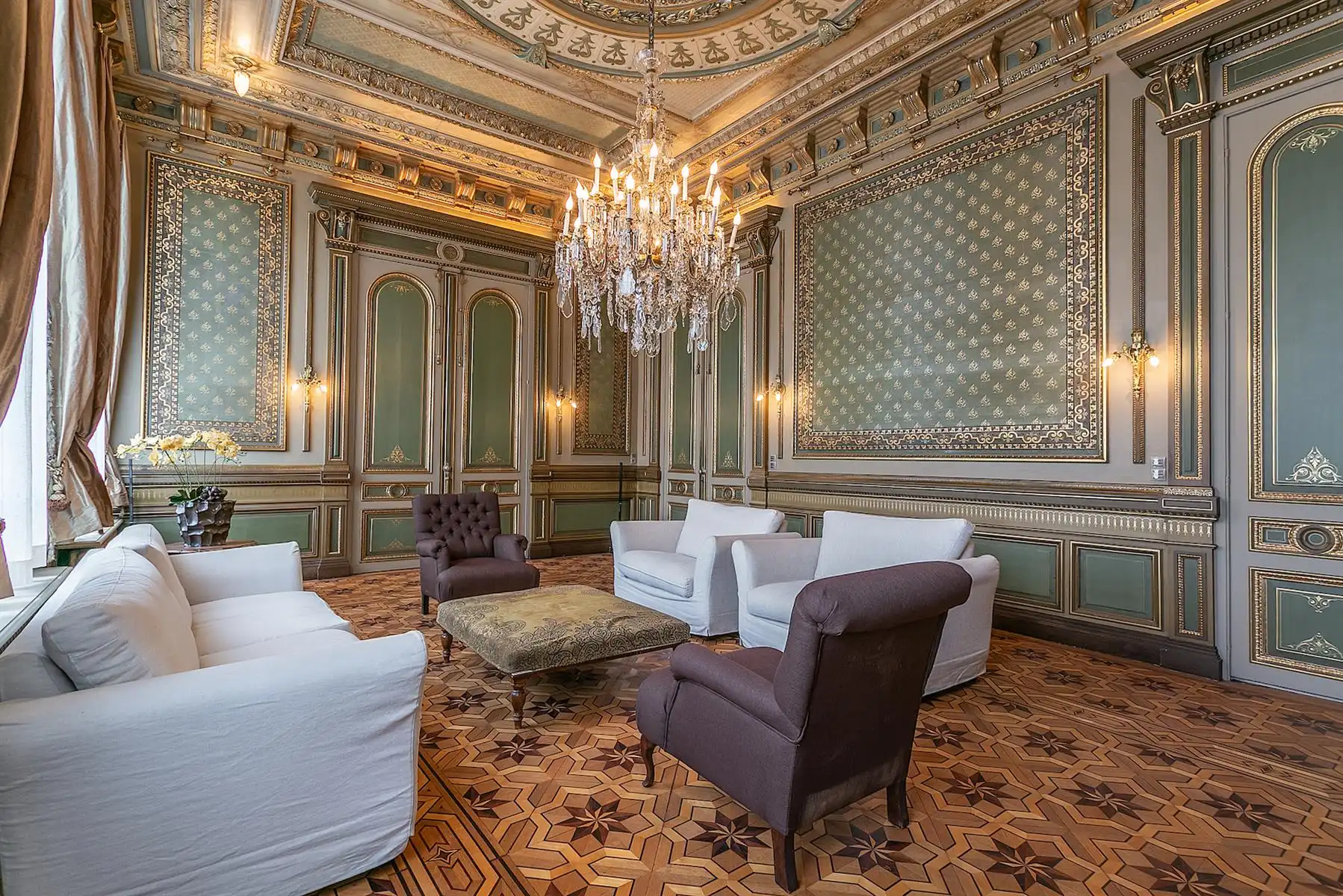 ANTWERPEN-STADSPARK - Historisch stadspaleis met omvangrijke en rustige tuin foto 6