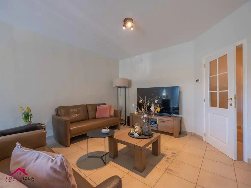 Meergezinswoning in gesloten bebouwing foto 16