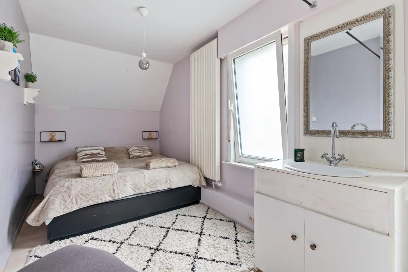 Ruime, instapklare, vrijstaande woning met 5 slpk., grote tuin en praktijkruimte foto 18