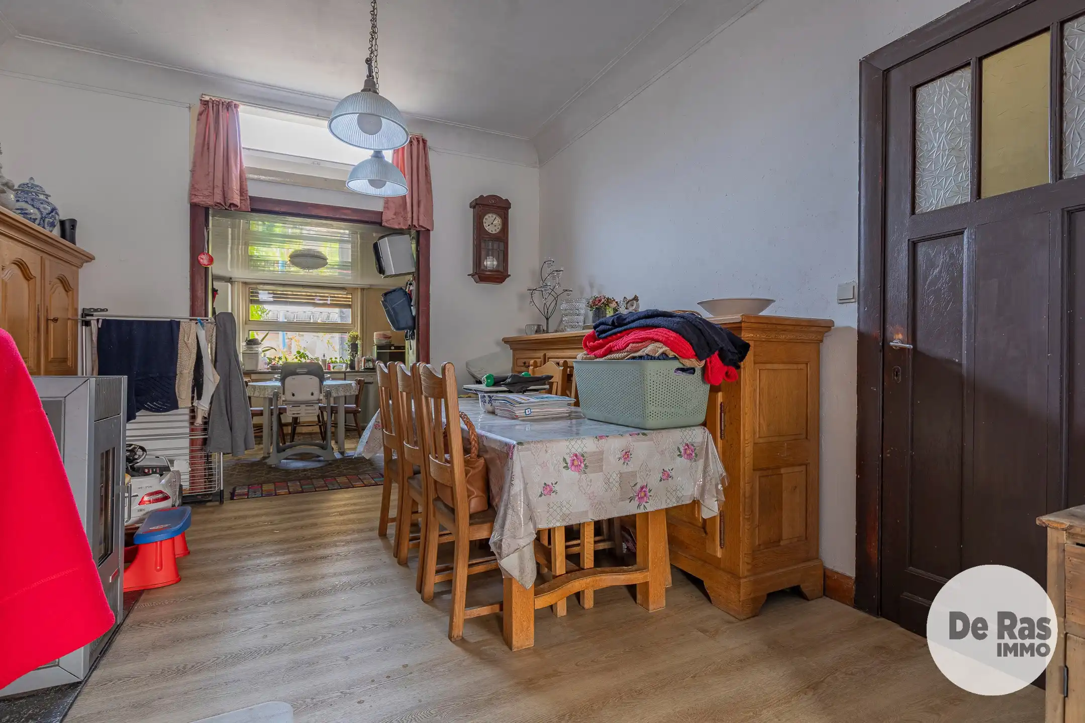 LEDE - Te renoveren woning met 4 slaapkamers nabij centrum foto 5