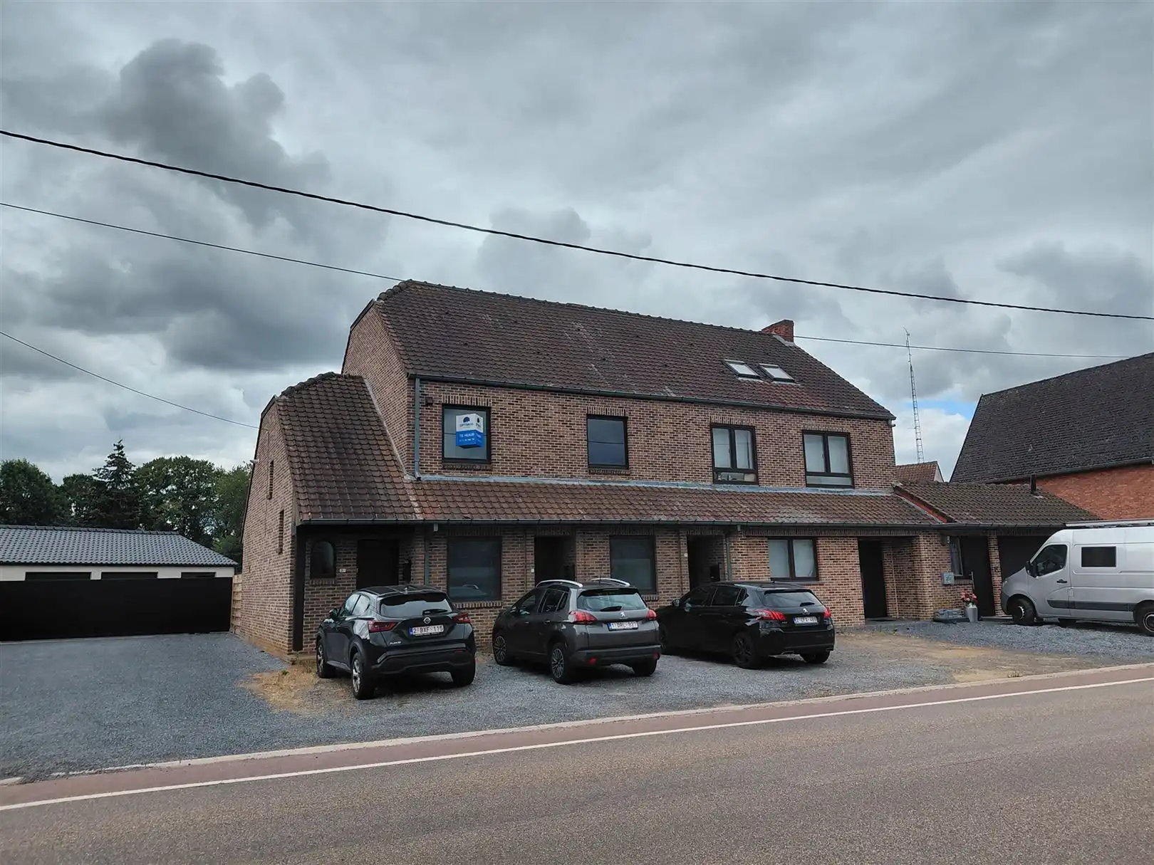 TE HUUR: Duplex-appartement met 2 slaapkamers te Zolder! foto {{pictureIndex}}