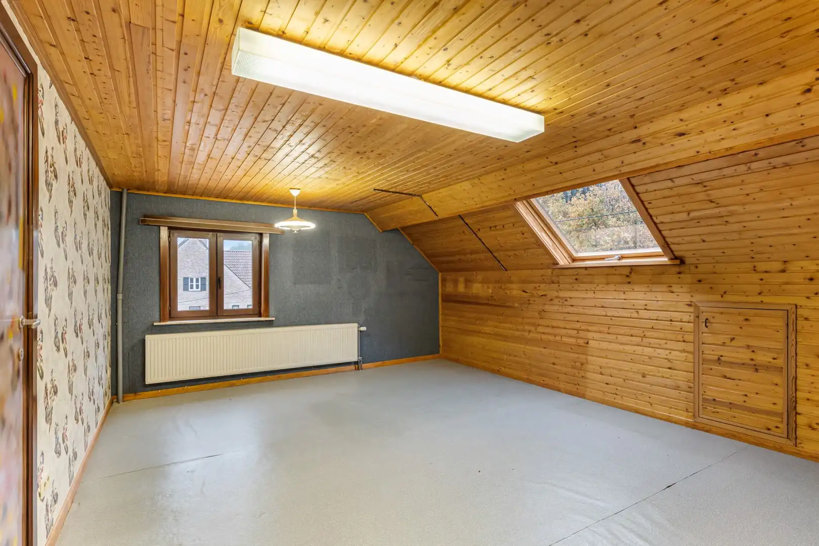 Te renoveren woning op ruim perceel met tal van mogelijkheden foto 12