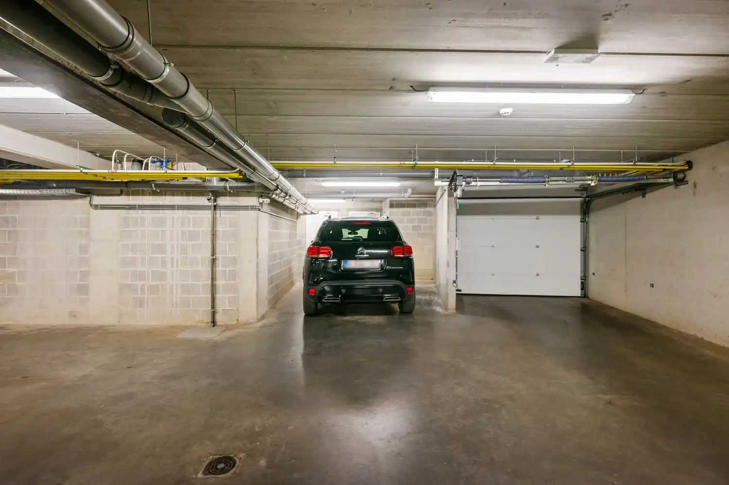 Instapklaar appartement met 2 slpkrs en terras nabij centrum Koningshooikt foto 15