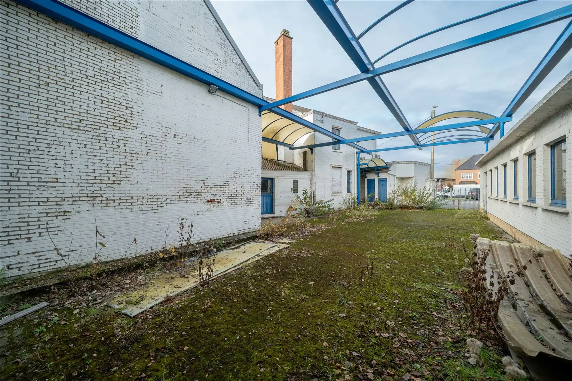 Prachtig gelegen projectgrond met zicht op het water! foto 12