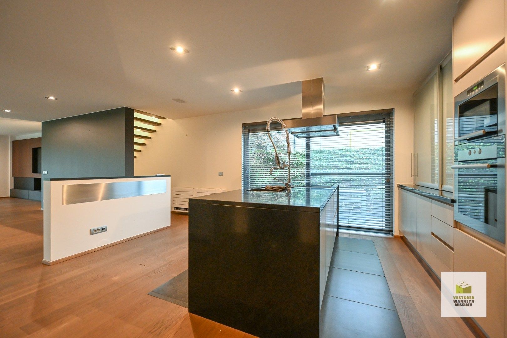 Exclusieve villa met luxueuze afwerking op 1.031m2 foto 12