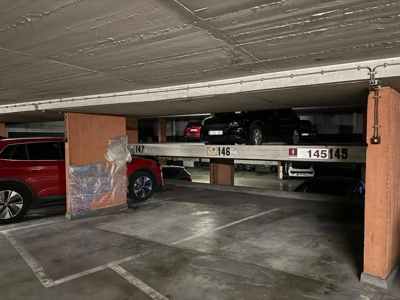 PARKING LEOPOLD foto 2