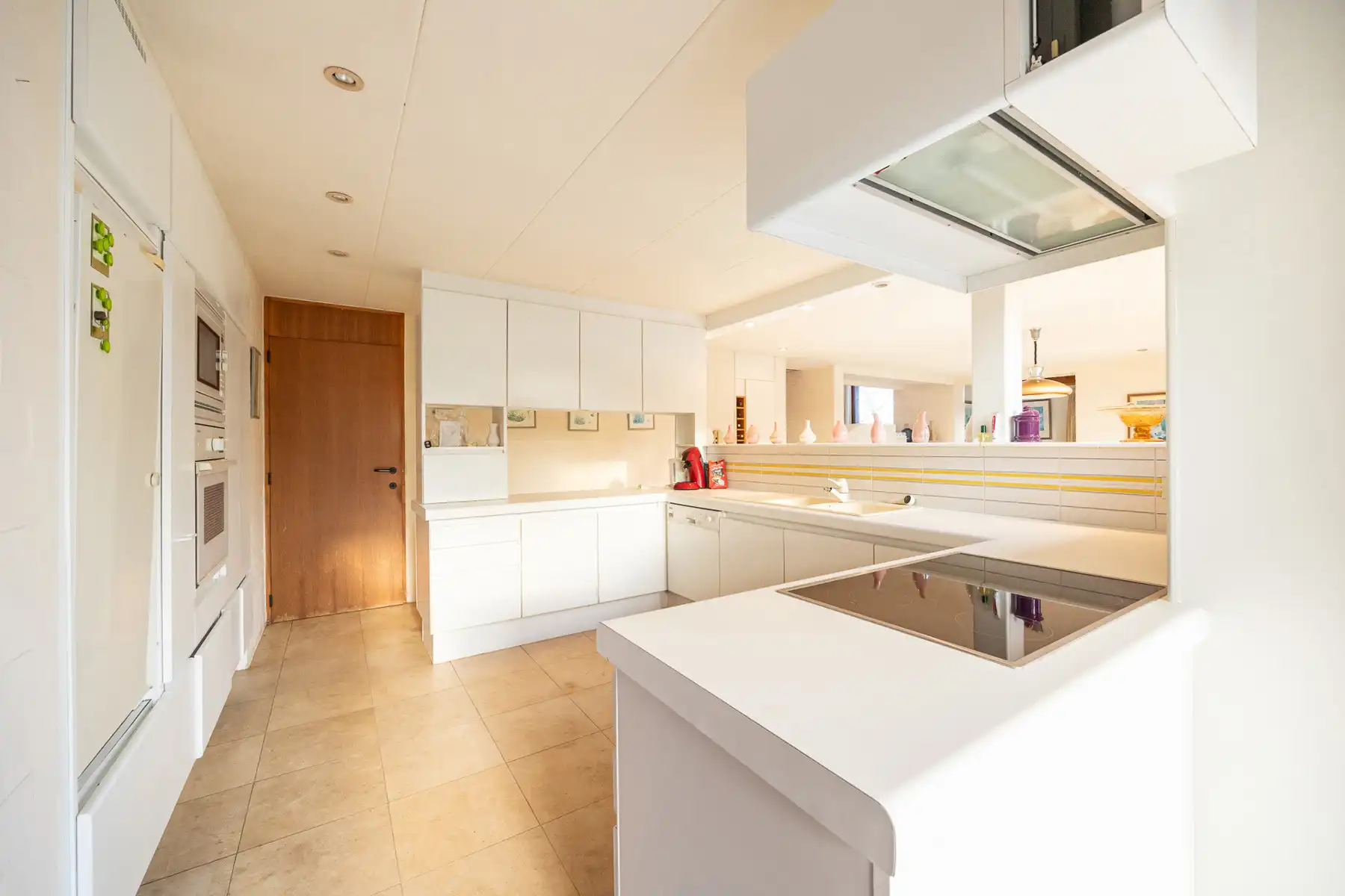 Te renoveren split-level villa met 4 slk + bureel op 1.924m² foto 13