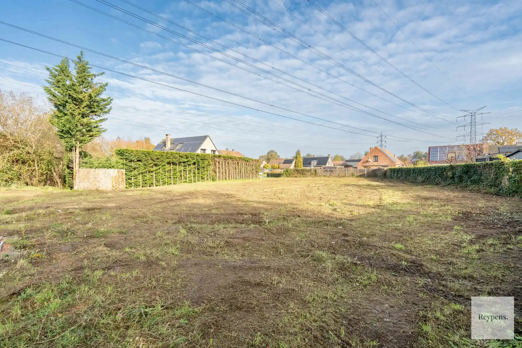 Bouwgrond in doodlopende straat in residentiele wijk foto 10