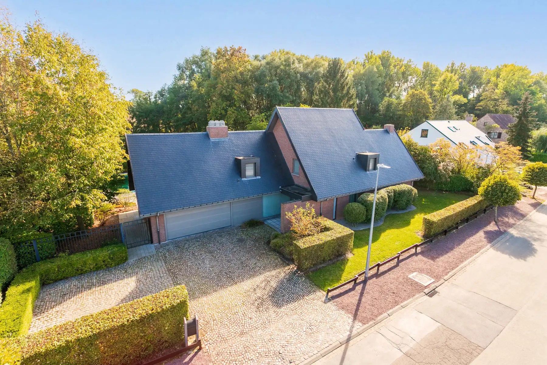 Subliem wonen in een rustige villabuurt te Hamme (Merchtem) foto 2