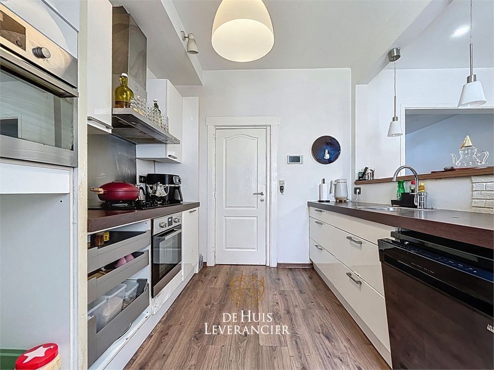 Instapklare woning met drie slaapkamers en twee badkamers foto 8