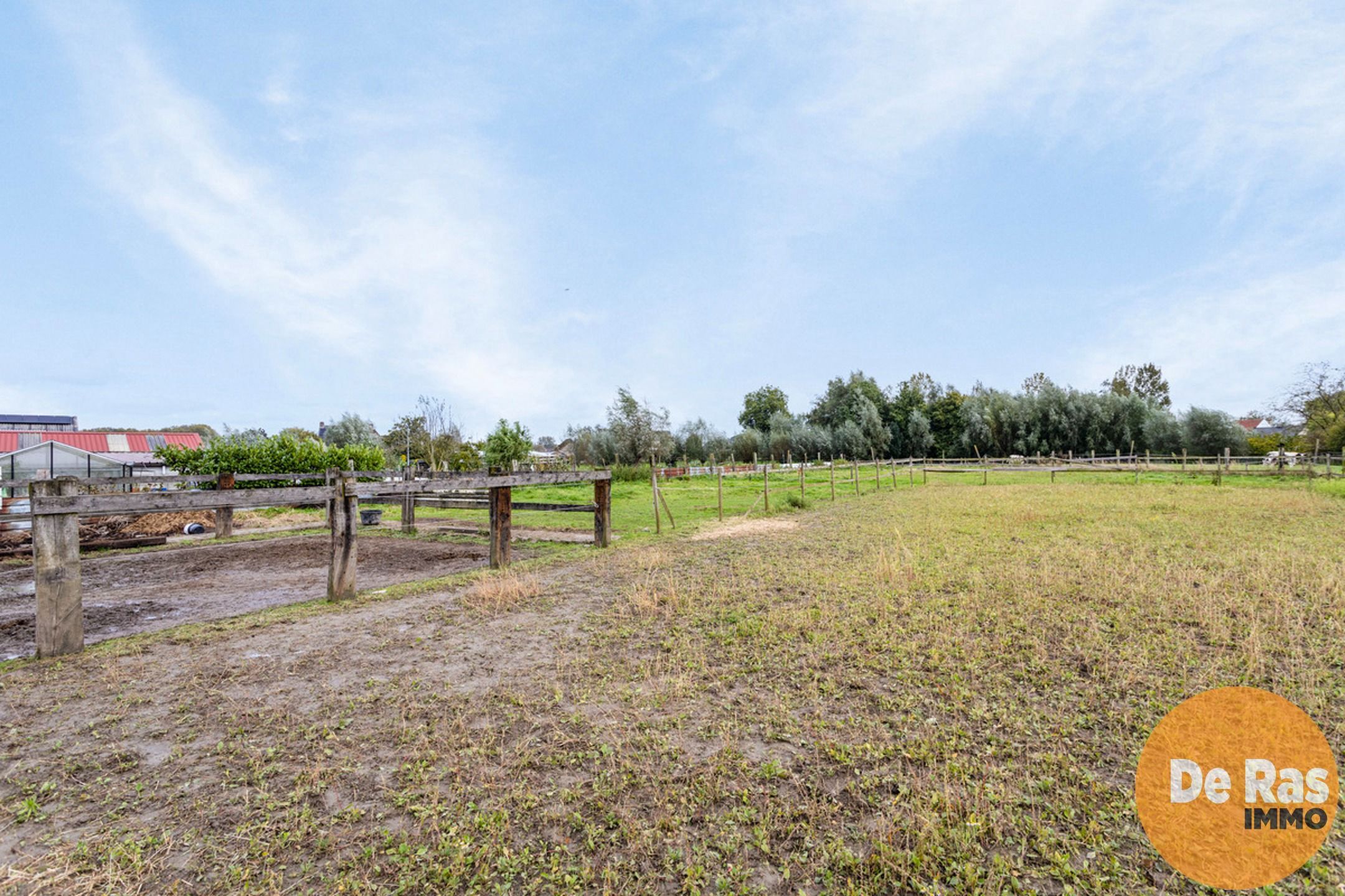 MASSEMEN - Landelijke woning met magazijn/ paardenstal foto 23