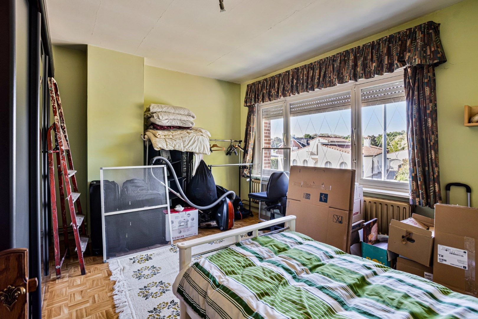 Te renoveren halfopen woning met 3 slaapkamers op een perceel van ca. 780 m² ! foto 18
