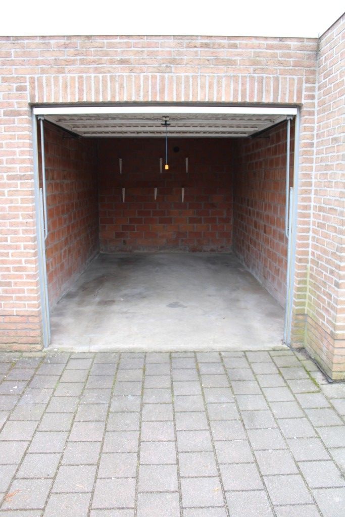 Zeer mooi appartement met garage foto 14