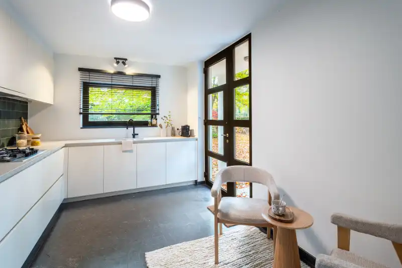 Prachtige architecturale villa op toplocatie, instapklaar! foto 15