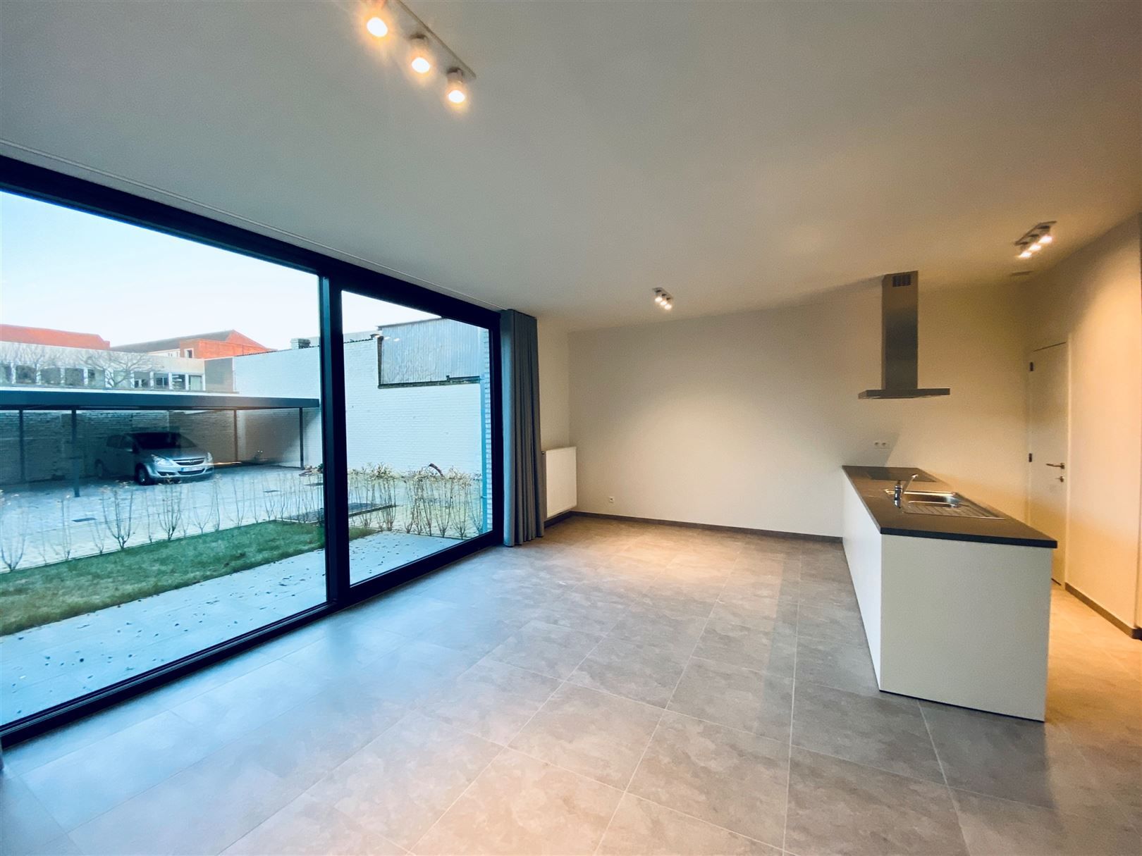 Ruim nieuwbouwappartement in centrum Ingelmunster foto 5