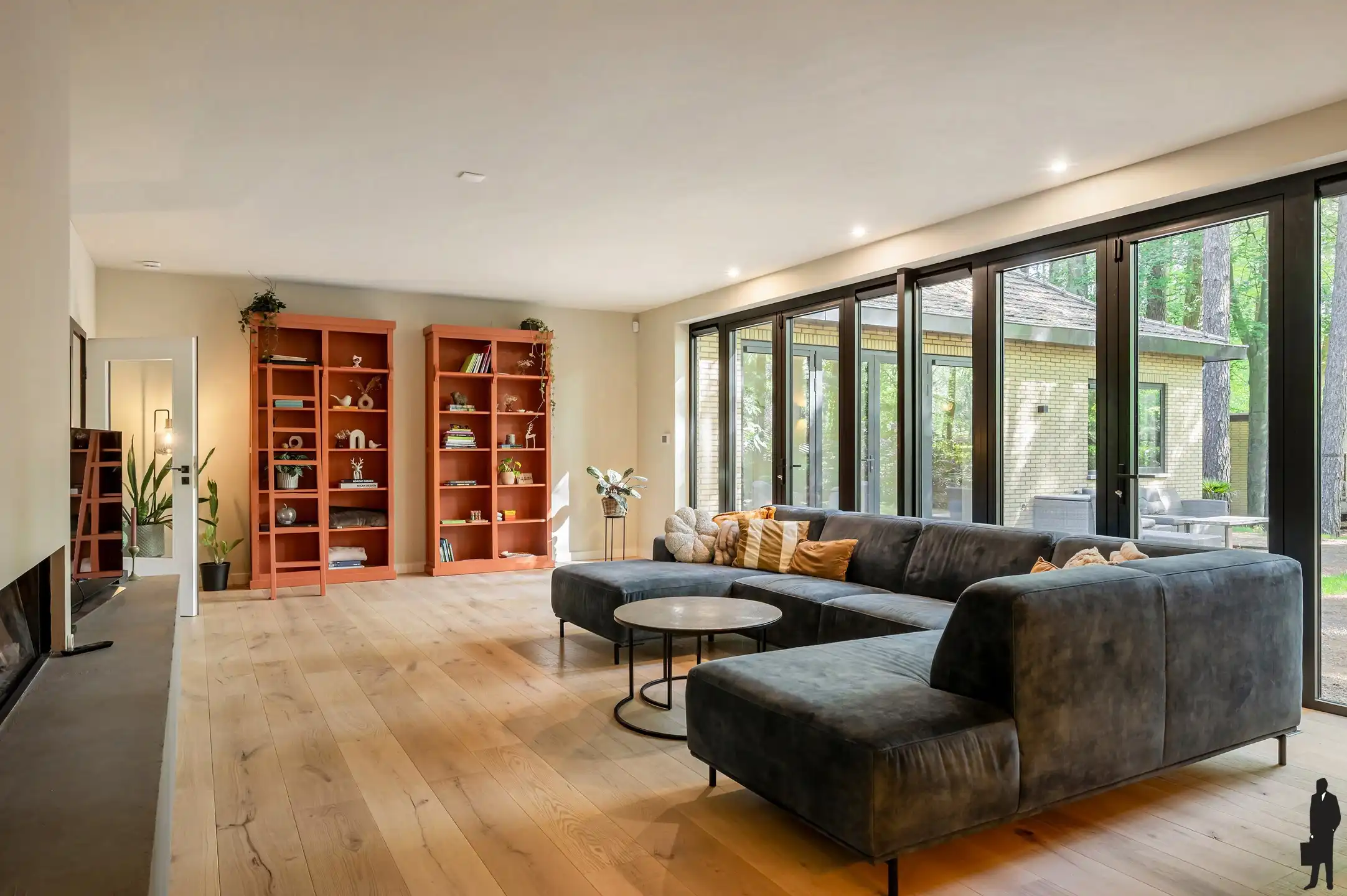 Volledig vernieuwde laagbouwvilla met 4 slaapkamers op residentiële ligging te Dennendael. foto 19