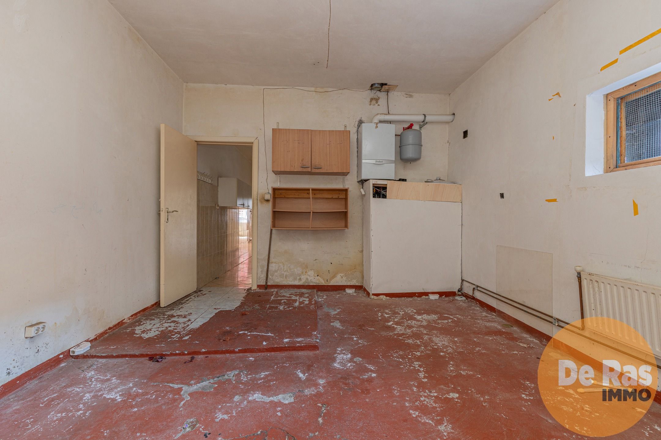 WETTEREN - Voormalig handelspand met 4 slaapkamers foto 7