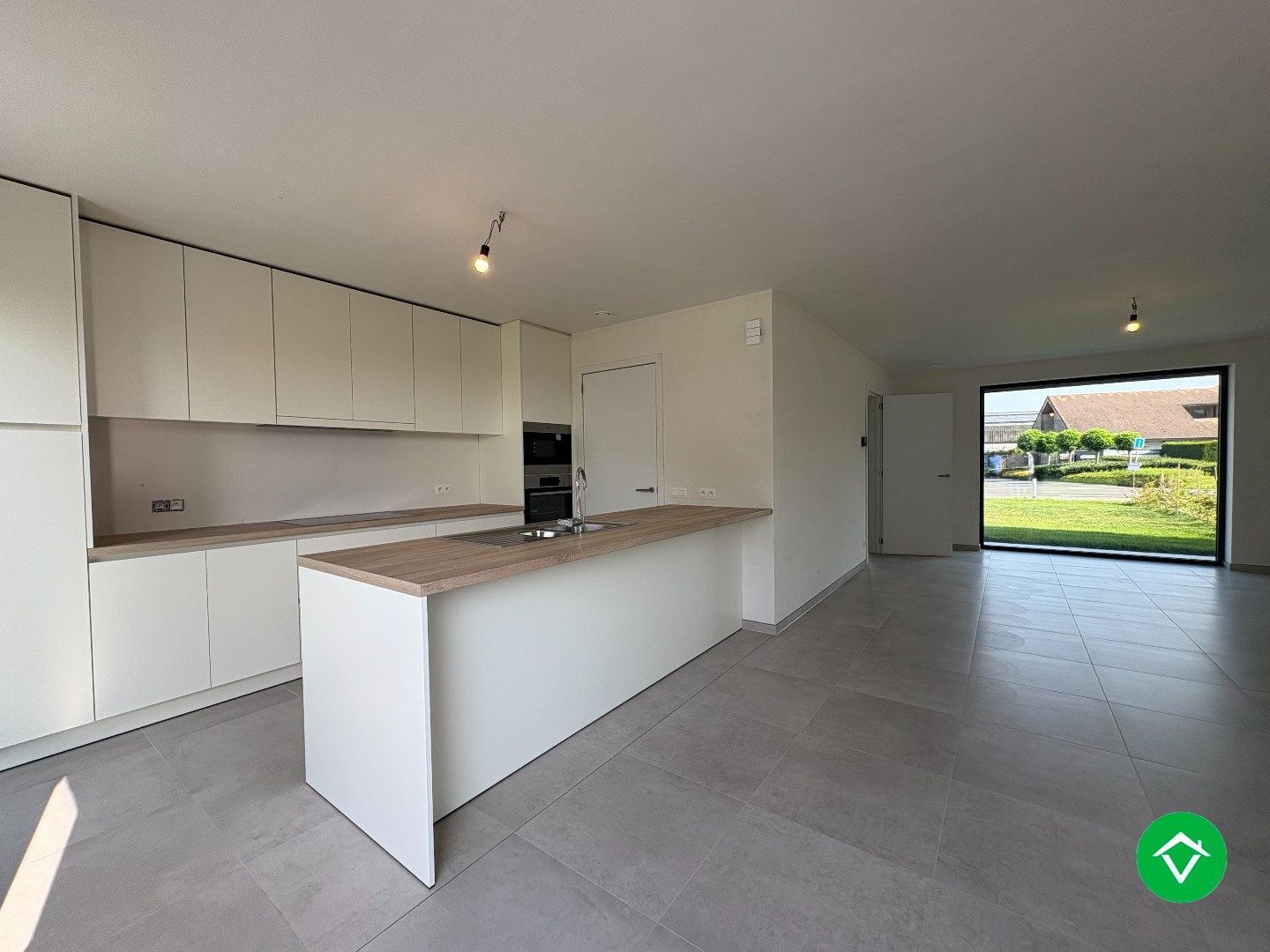 TE HUUR – Energiezuinige nieuwbouwwoning met tuin  foto 5
