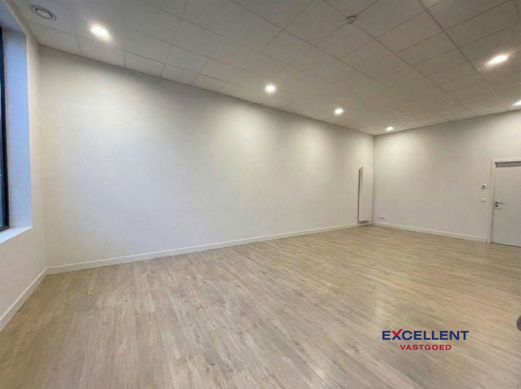 Atelier met etalage te huur op centrale locatie Deinze foto 10