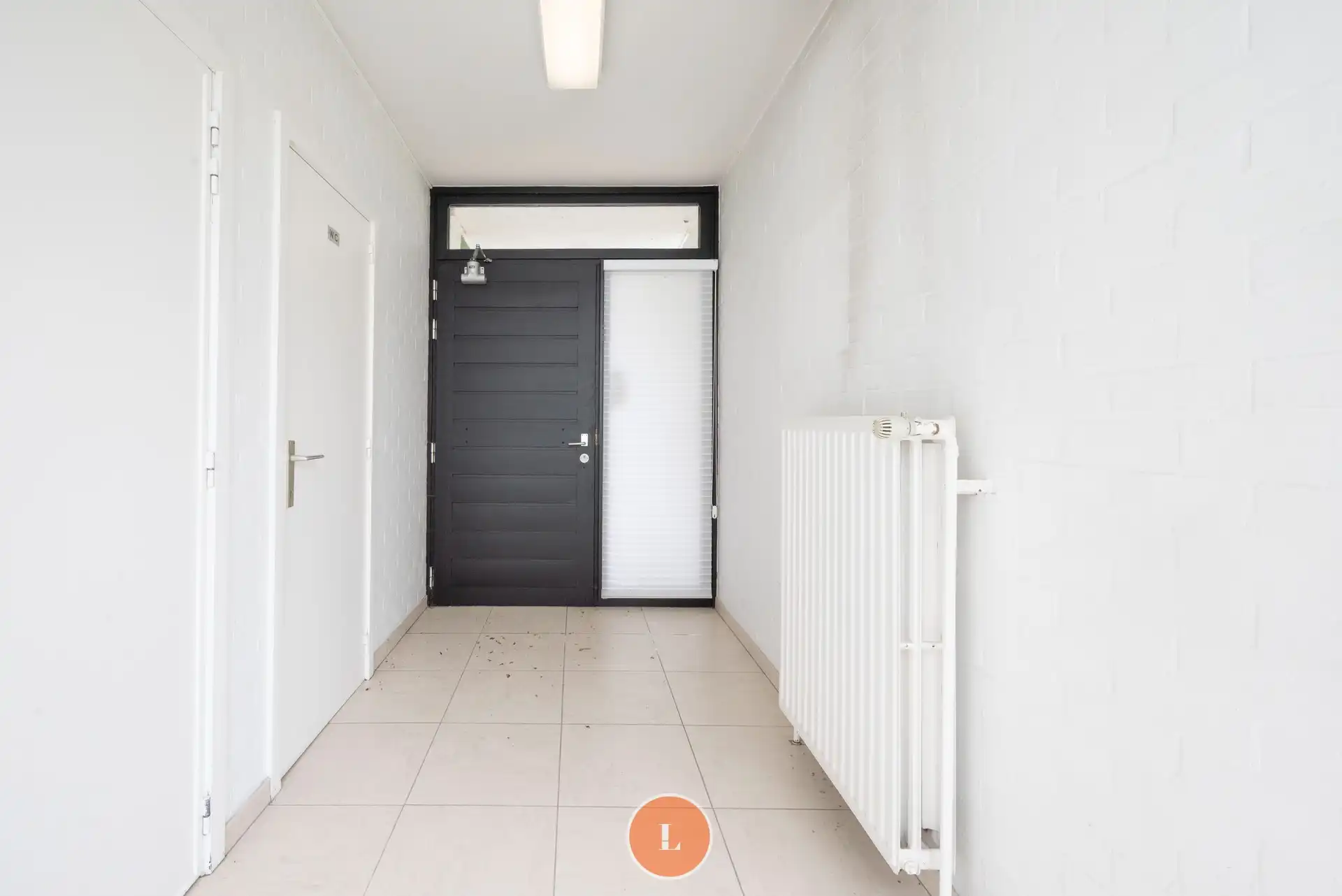 Villa met praktijkruimte en vijver op 1349m² foto 18
