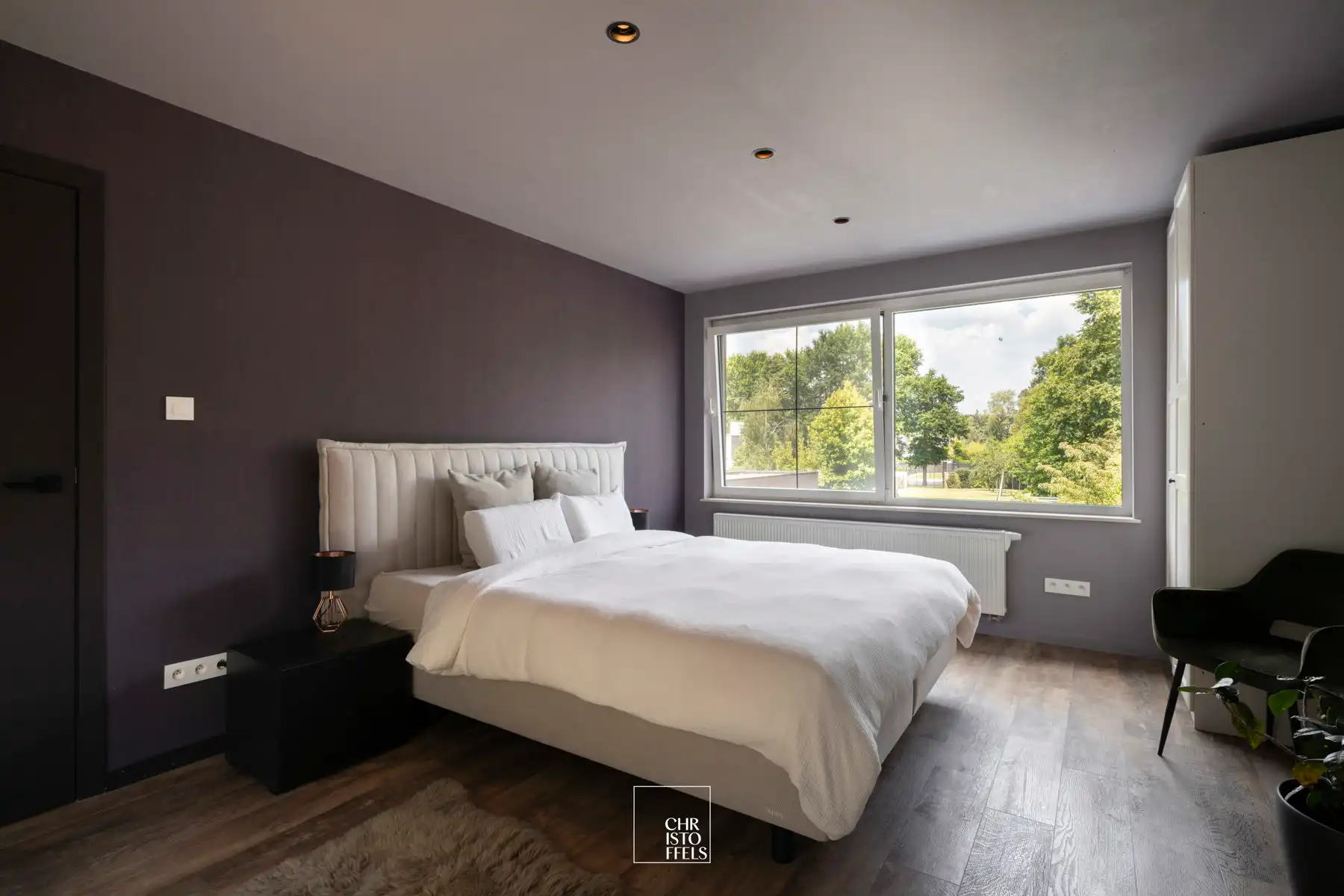 Eigentijdse gerenoveerde villa op een riant perceel van 1.986 m² foto 10
