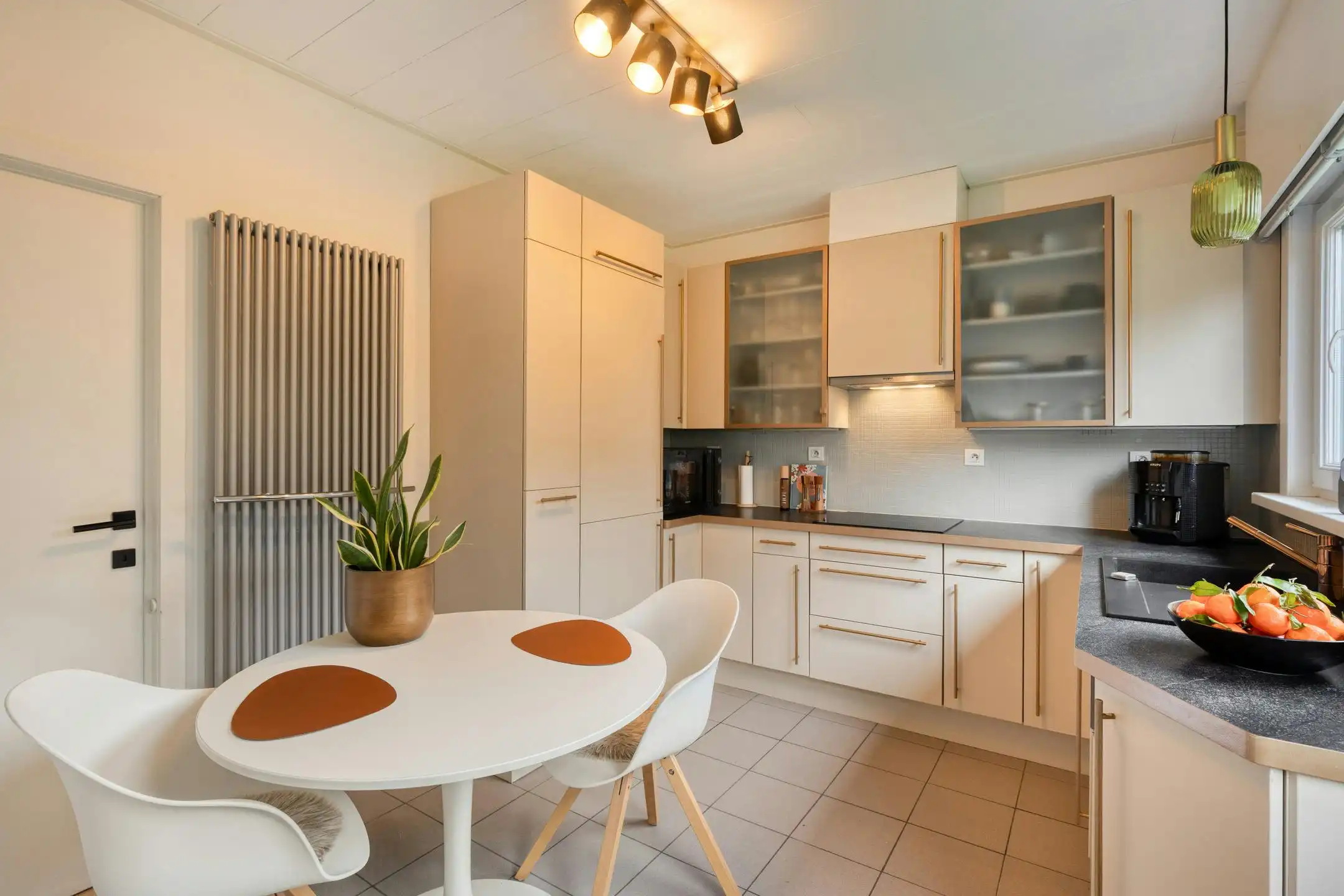 Aangename gezinswoning op rustige ligging in Drongen te koop foto 6