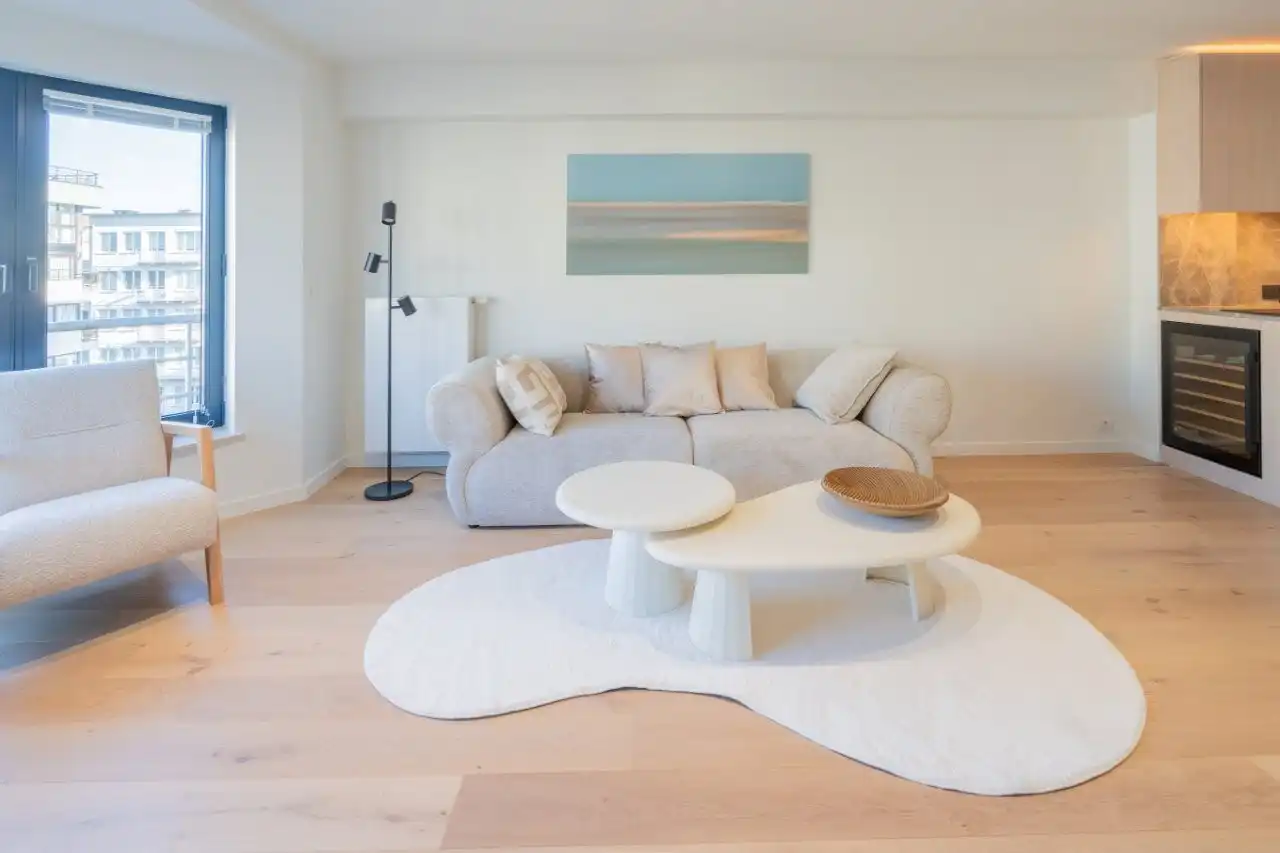 Volledig gerenoveerd, lichtrijk appartement gelegen in een kleine residentie. foto 6