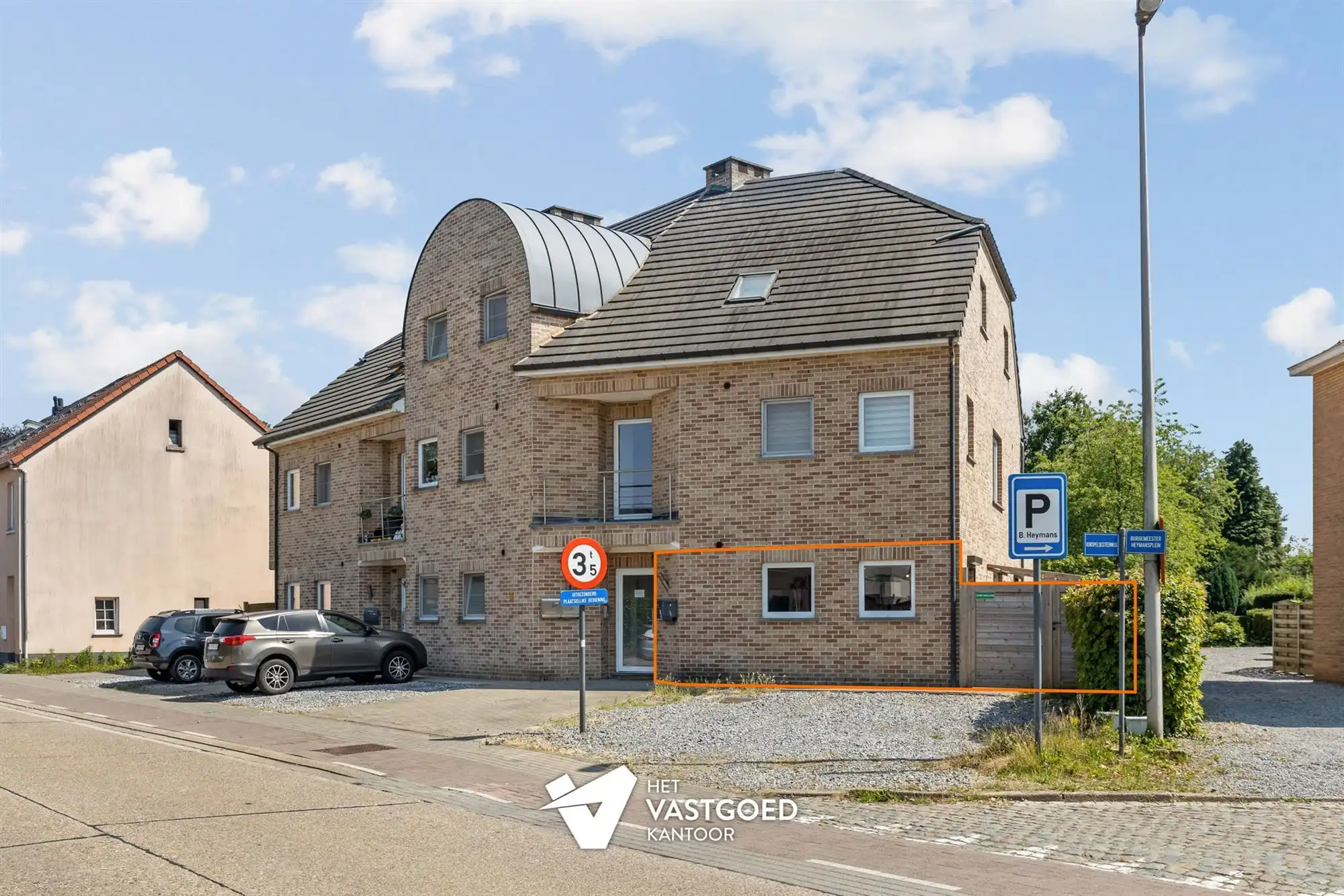 MOOI AFGEWERKT 2 SLAAPKAMER APPARTEMENT MET PRIVATIEVE TUIN EN AUTOSTAANPLAATS TE BEVERLO foto 25