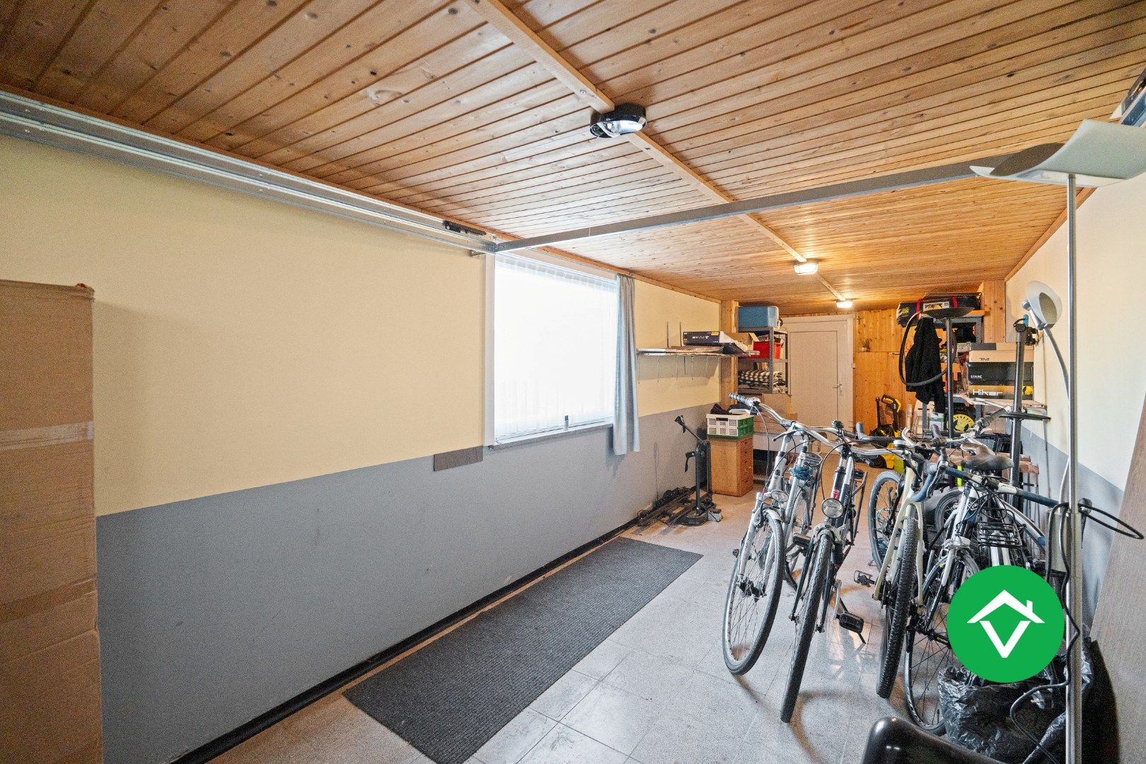 Gezinswoning met 4 slaapkamers  in rustige woonwijk te Roeselare foto 20