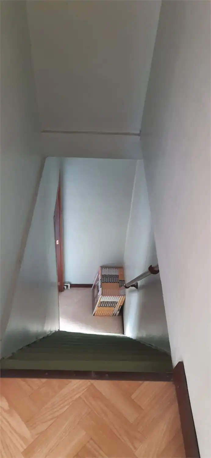 Ruime, praktische woning met tuin foto 27