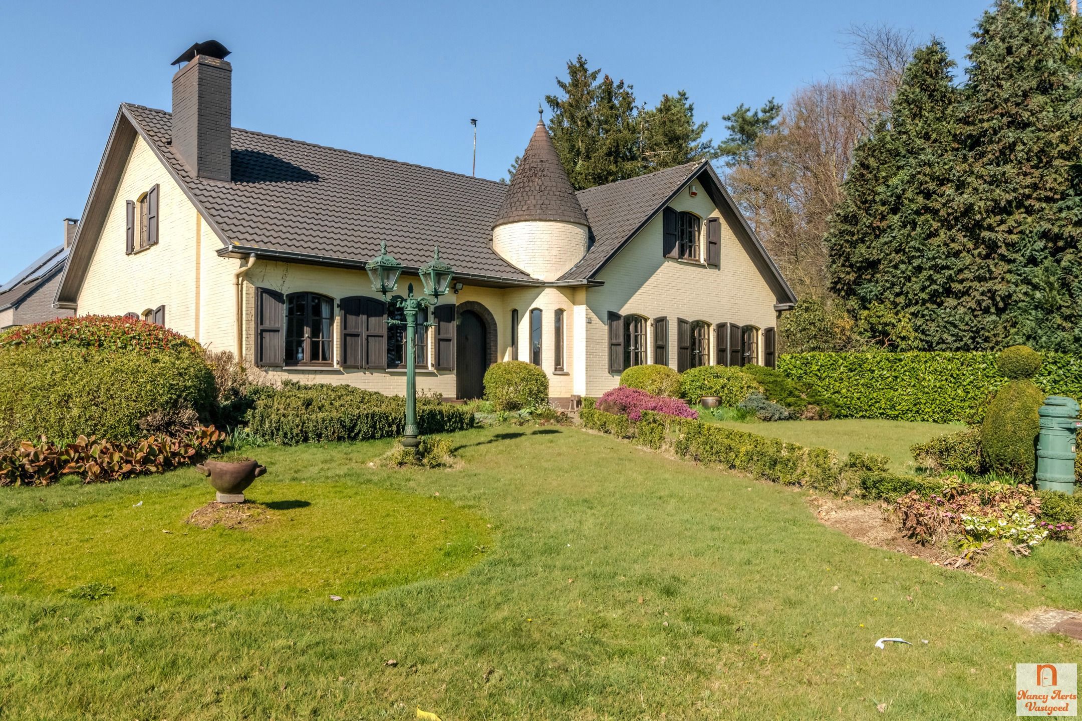 Charmante woning met prachtige buitenruimte foto 2