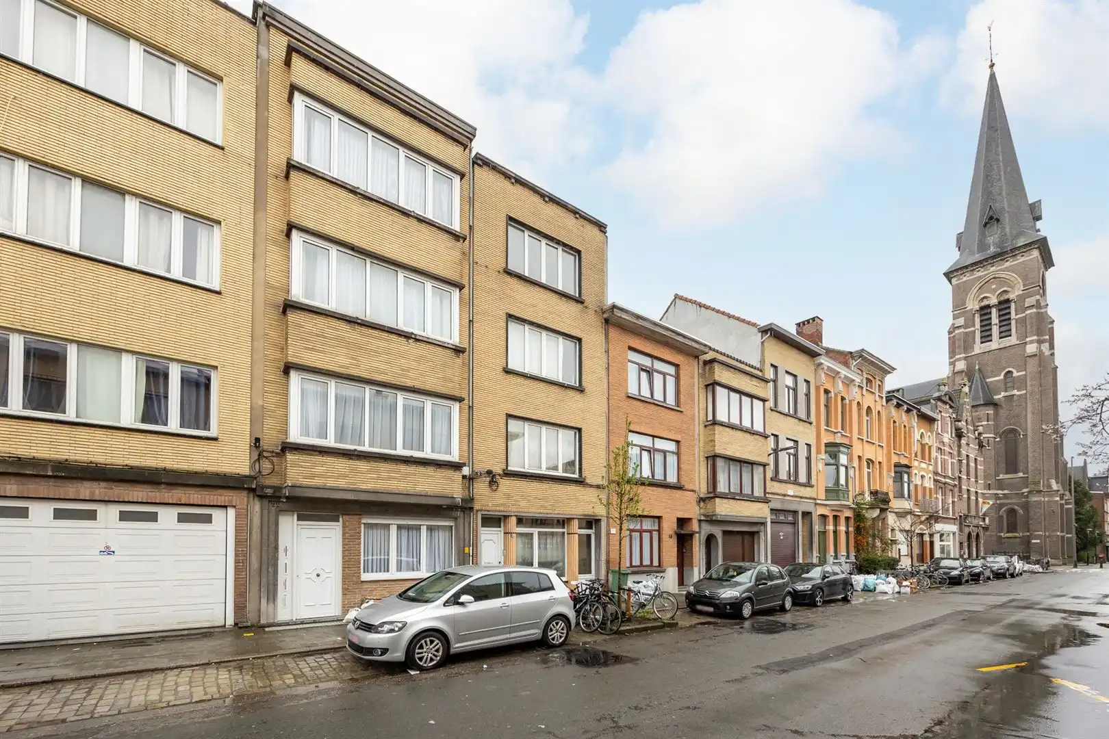 Gerenoveerd appartement in het hippe BOHO foto 22