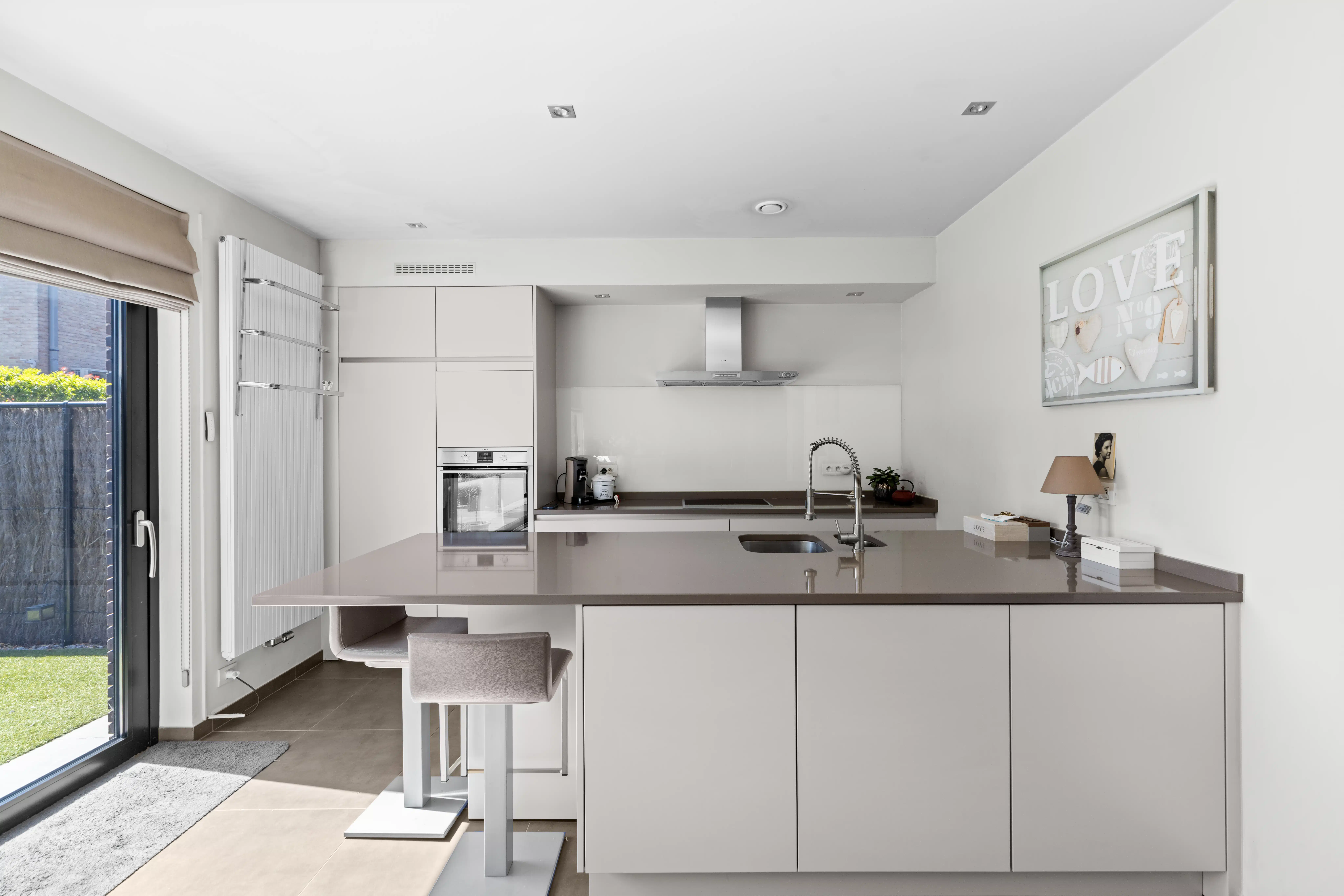 Instapklare woning met tuin op topligging foto 7