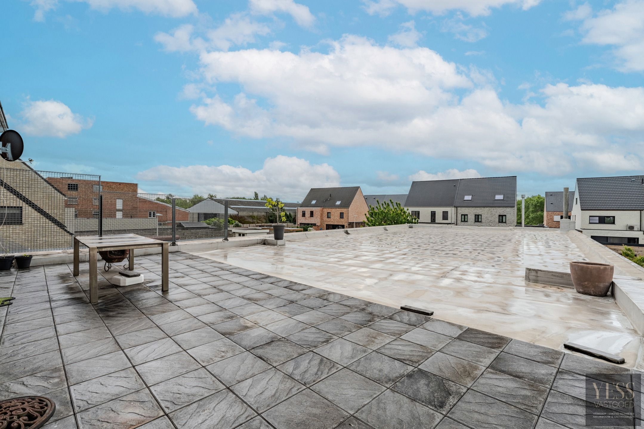 Uniek pand 236m2 bewoonbaar + atelier/winkel/opslag 475m2! foto 26