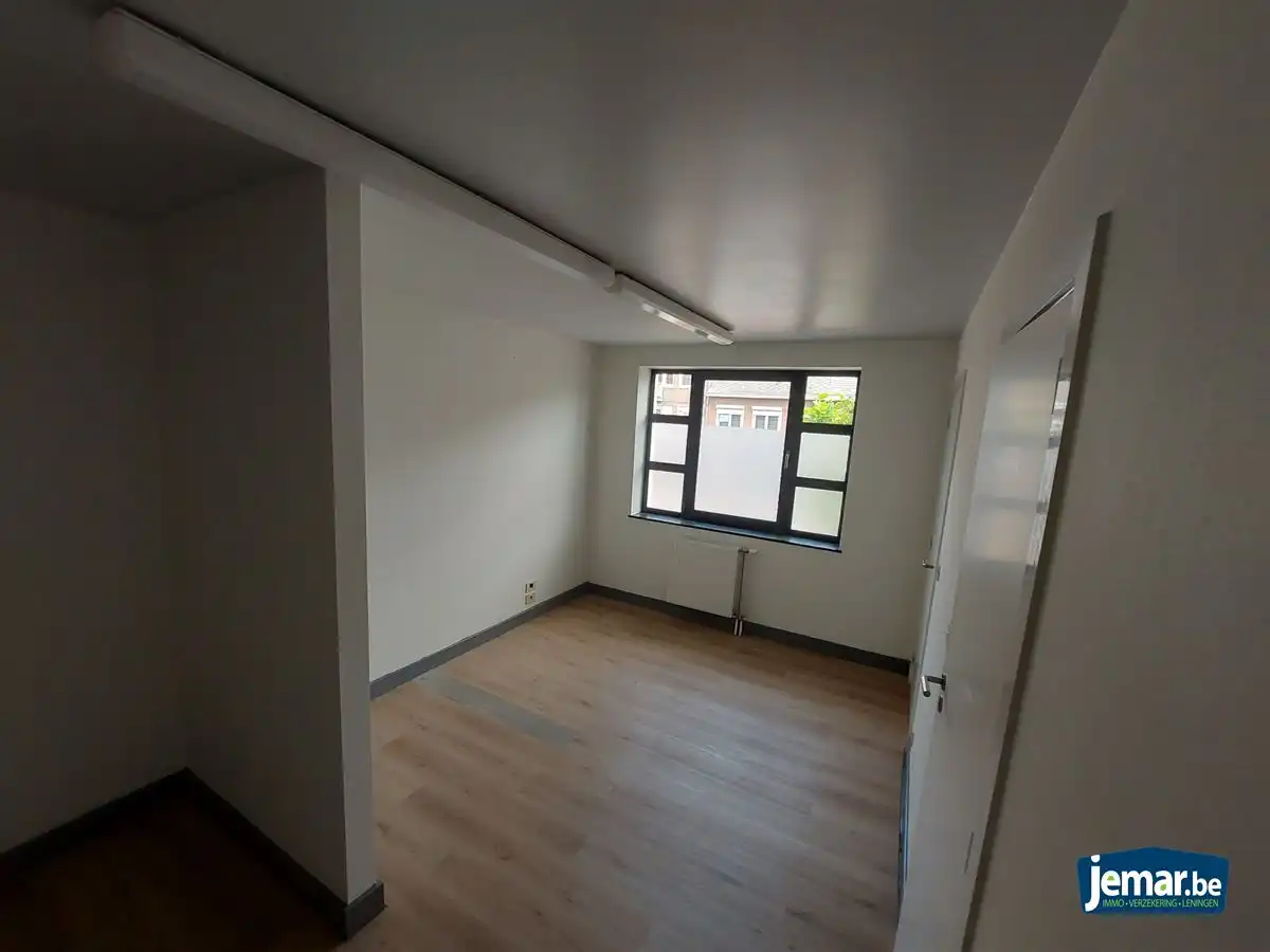 Winkelruimte foto 30