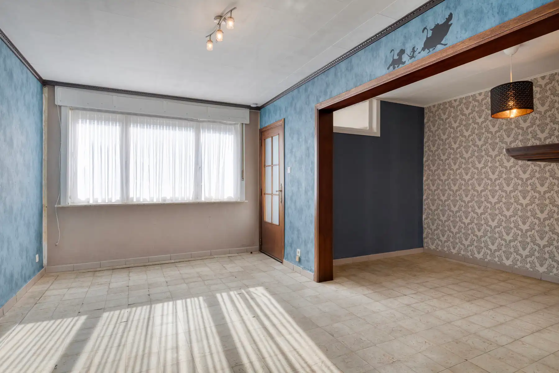 Gelijkvloers appartement met 2 slaapkamers nabij het centrum foto 3