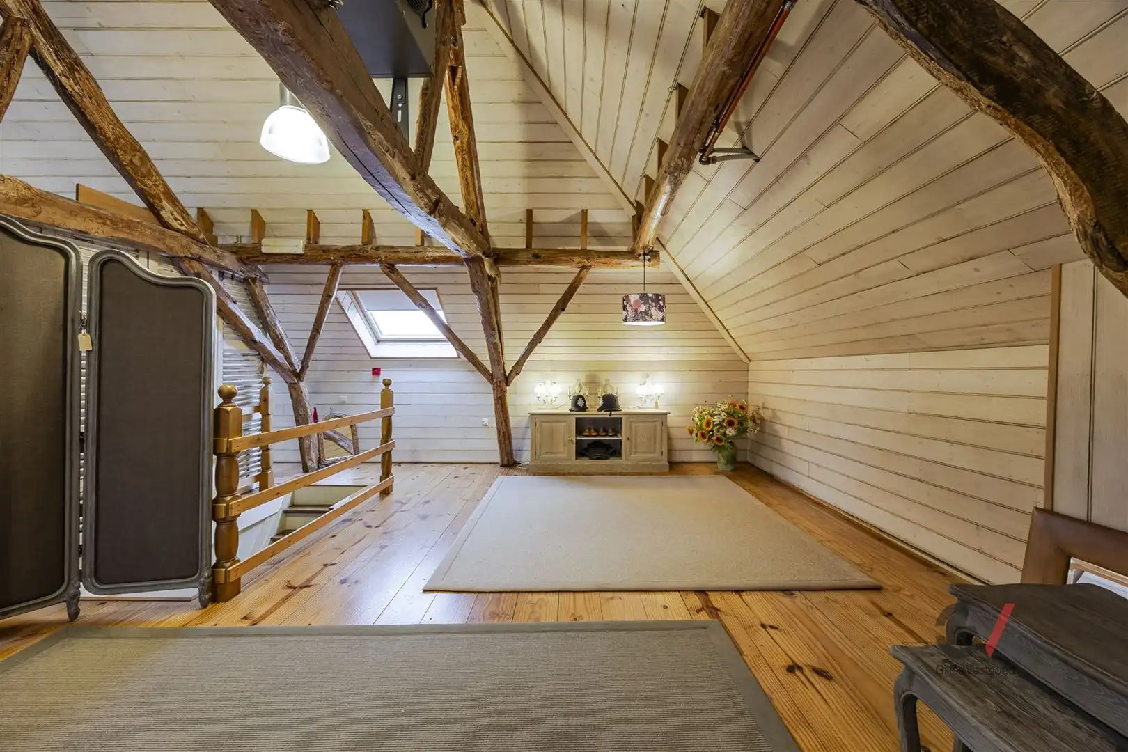 Commercieel gebouw op toplocatie foto 16