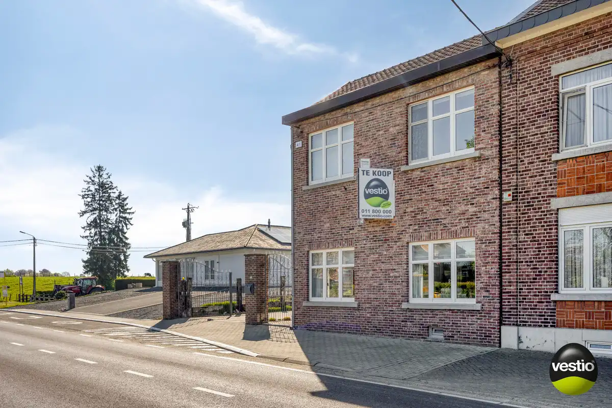 RUIME INSTAPKLARE GEZINSWONING OP 4A37CA TE MOELINGEN. foto 41