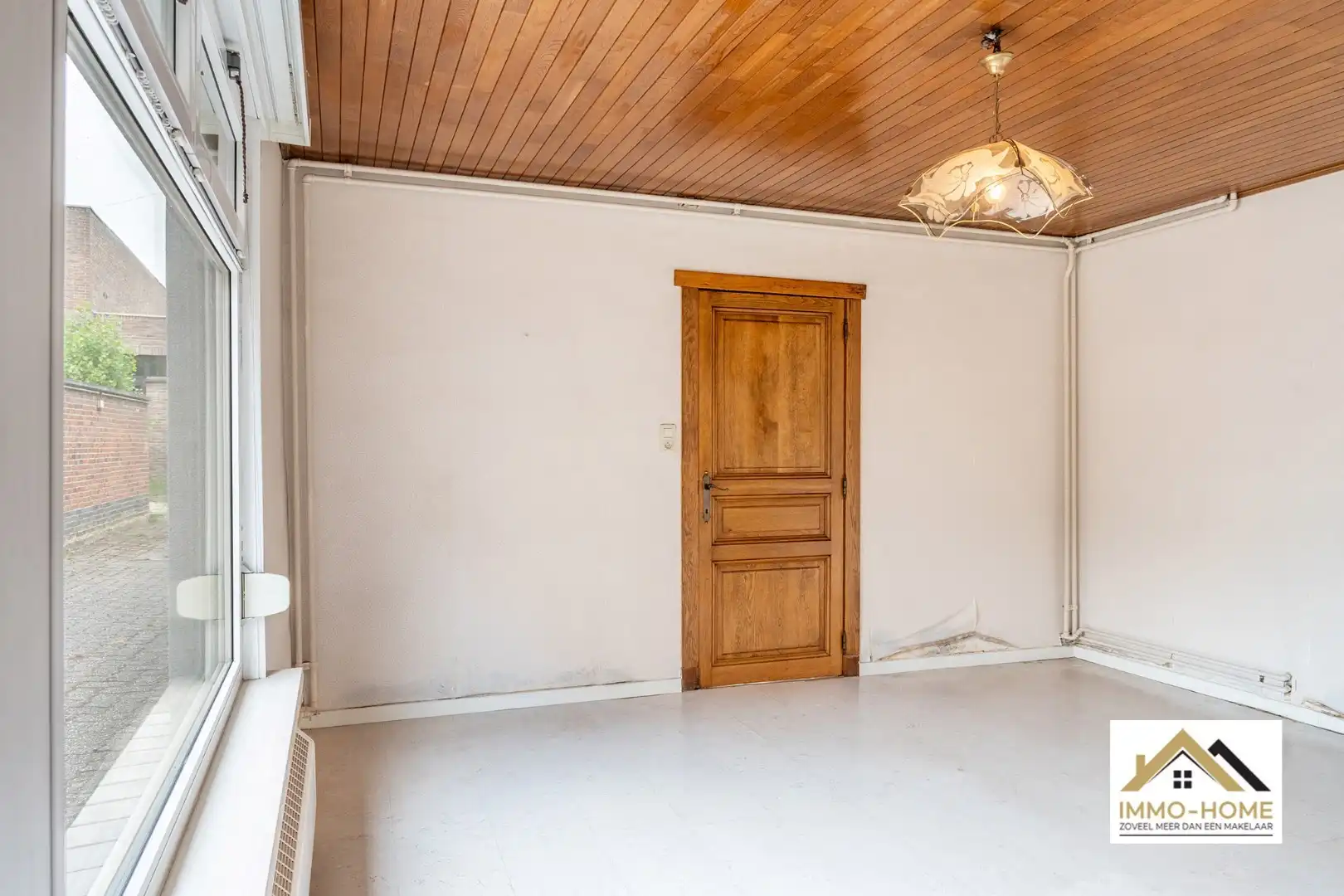 Op te frissen woning op topligging in centrum Lochristi!  foto 16