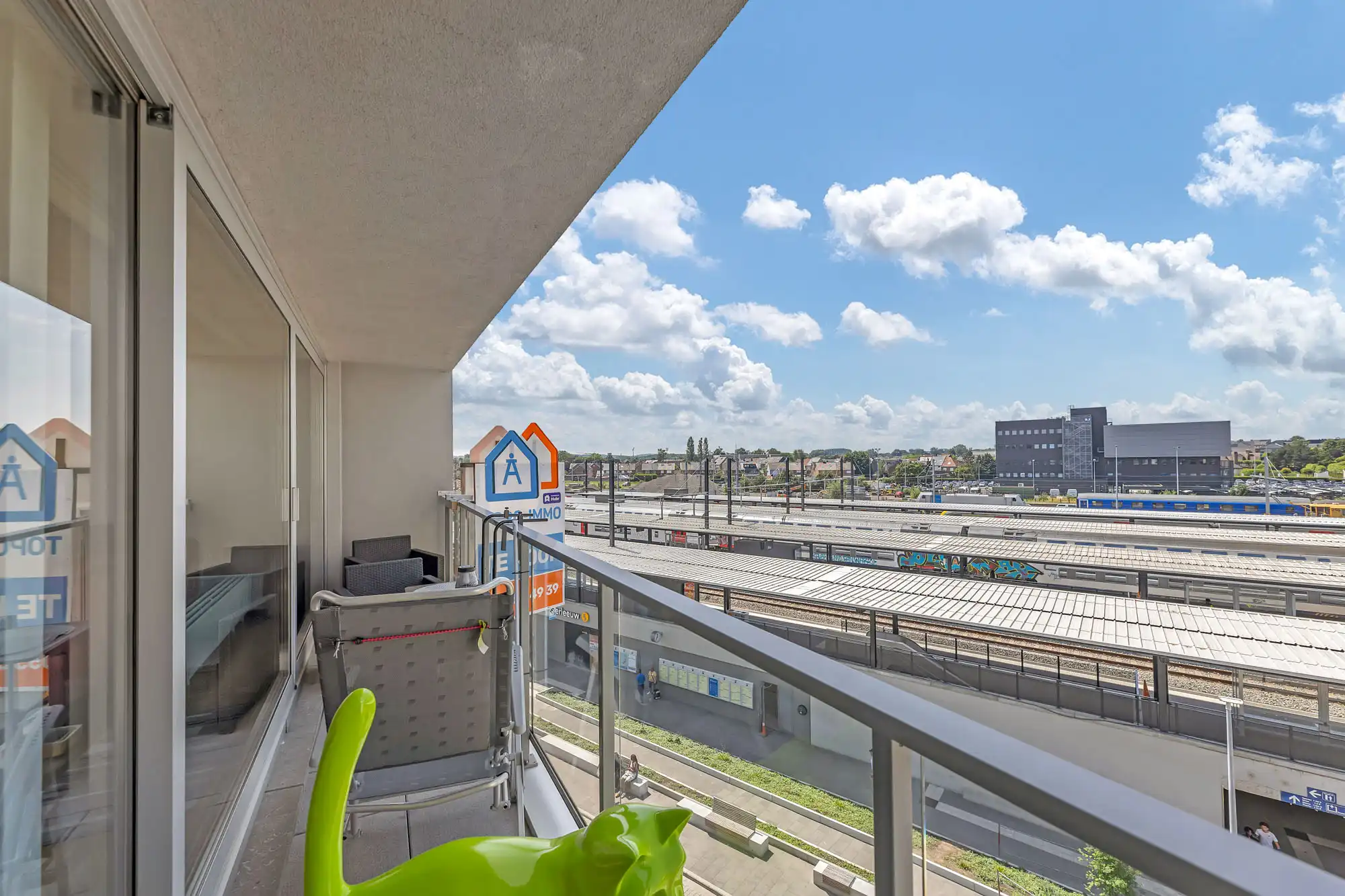 Twee slaapkamer appartement nabij centrum Denderleeuw foto 7