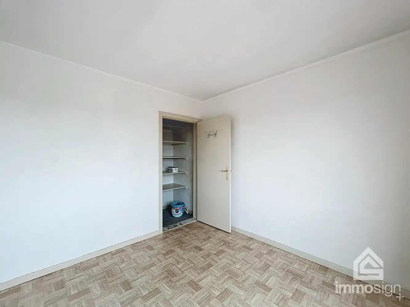 Appartement op het Nevenplein met drie slaapkamers! foto 14