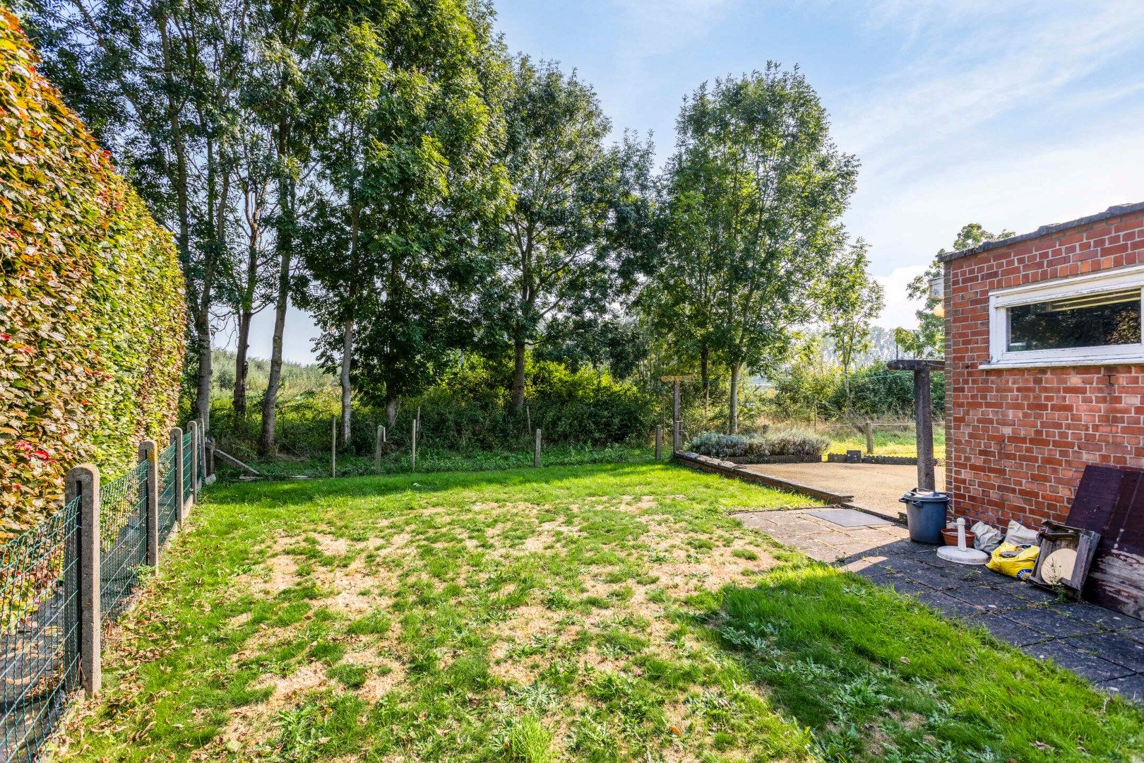 Halfopen bebouwing met 2 slaapkamers, tuin en garage - TOP-ligging en TOP-oriëntatie foto 24