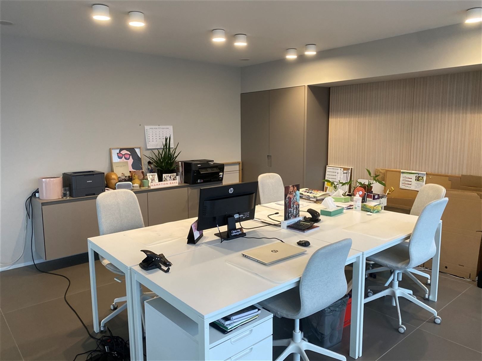 Moderne High-End kantoren aan afrit E17 foto 6