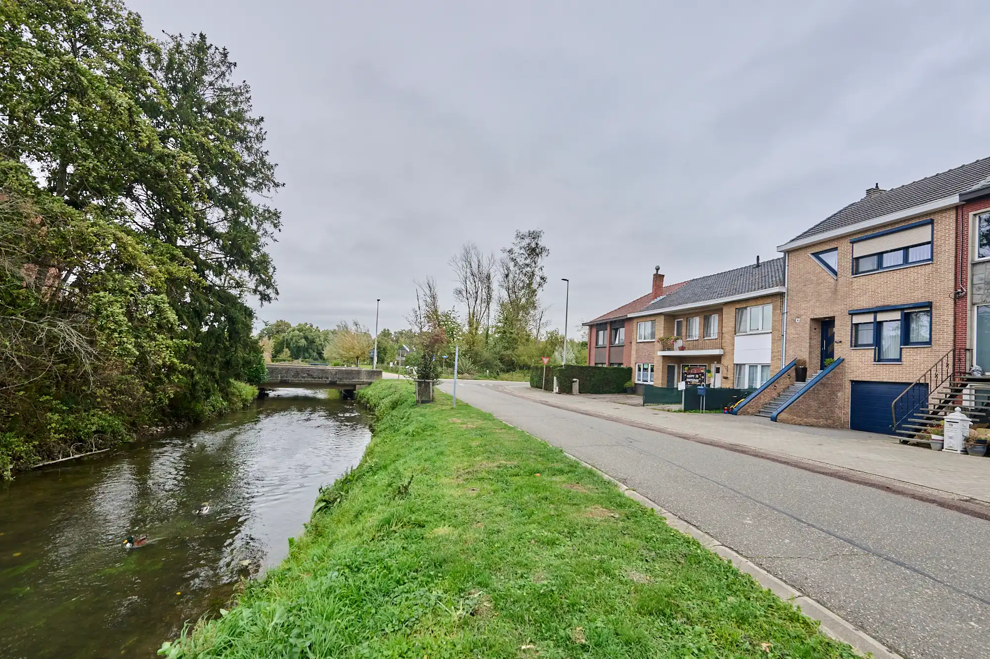 Instapklare woning met garage en 3 slpks op rustige locatie foto 17
