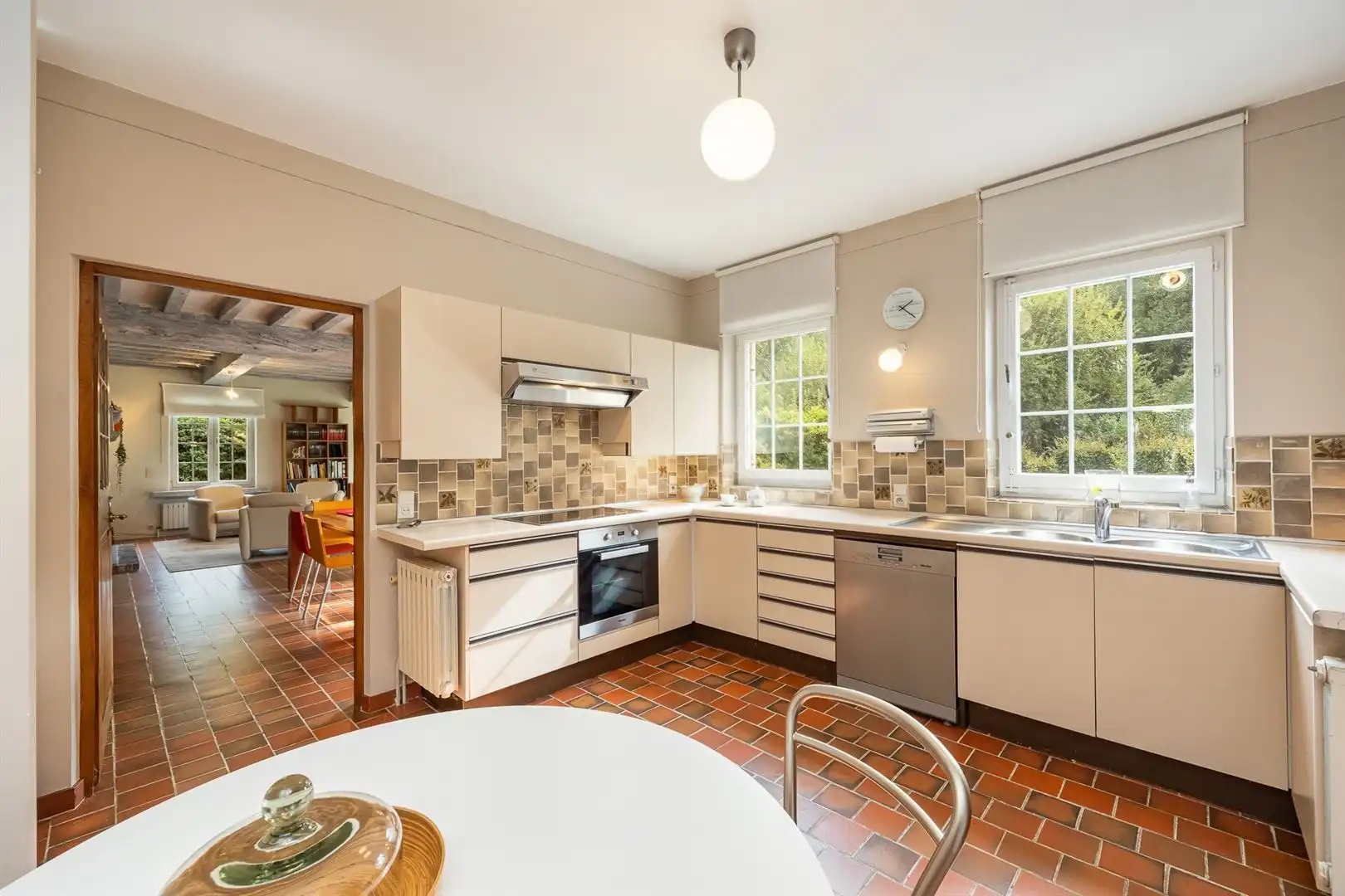 Karaktervolle landelijke woning met 4 slpk en ruime tuin foto 15