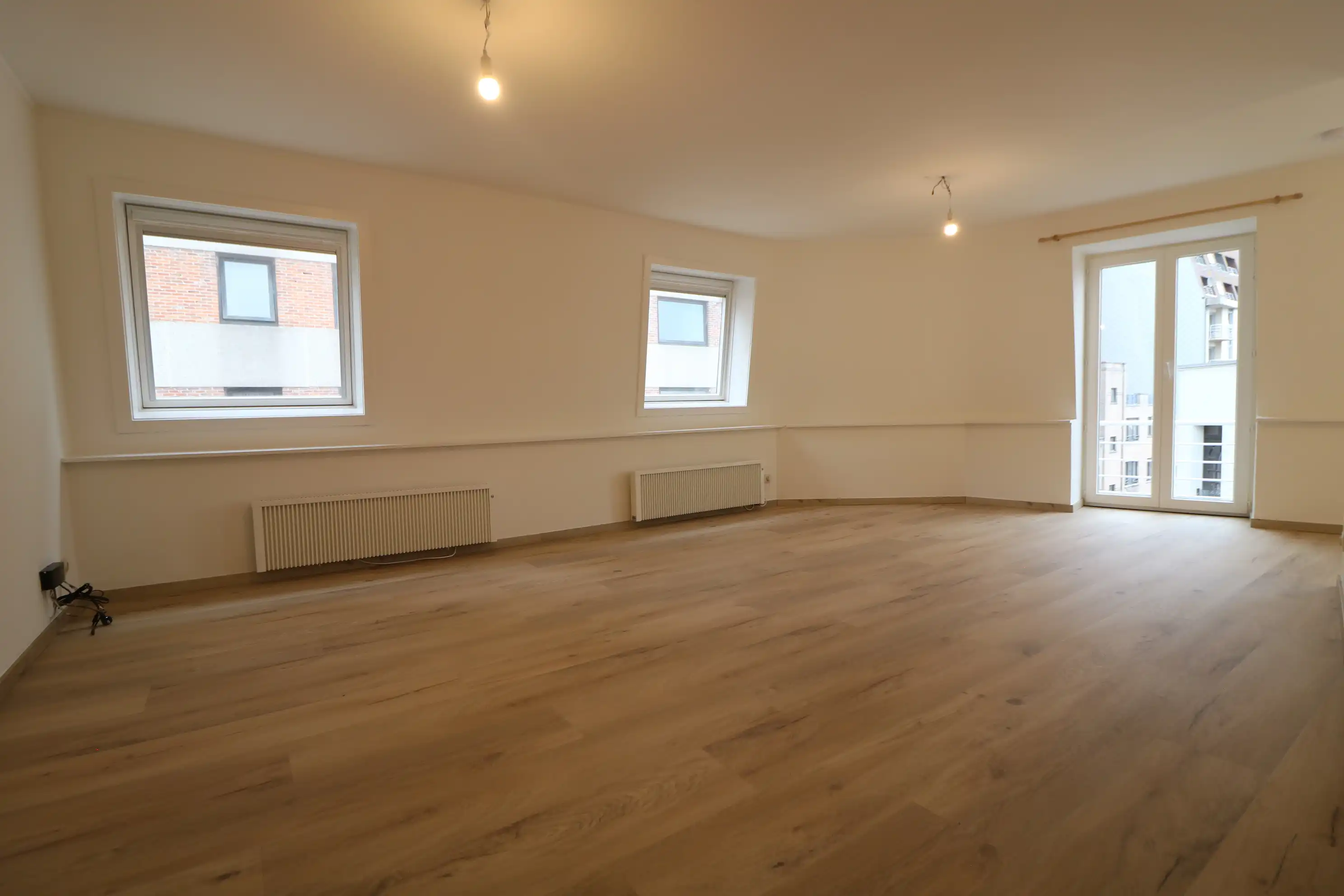 Gerenoveerde studio met slaaphoek, vlakbij de jachthaven en het centrum van Blankenberge. foto 2