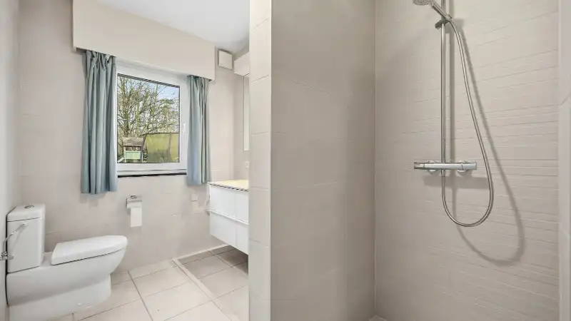 Zeer ruime villa van 432m² op 21 are vlakbij golf-en meerdomein foto 15