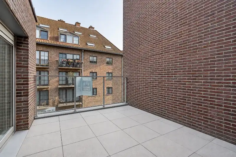 Ruim modern appartement in centrum met terras! foto 15